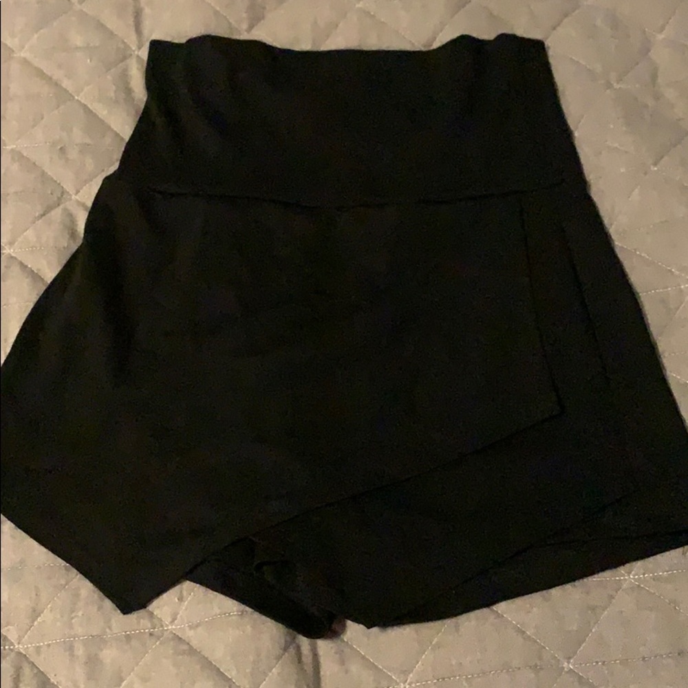 Skort